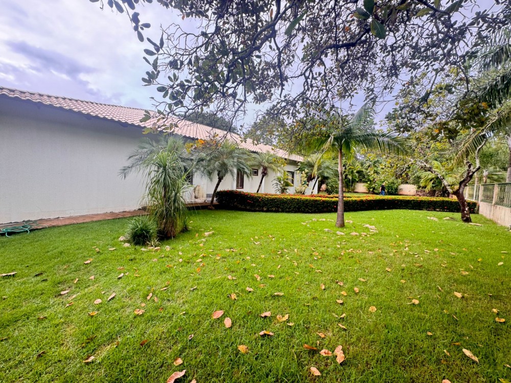 Casa 6 quartos á venda na beira do Rio Araguaia 