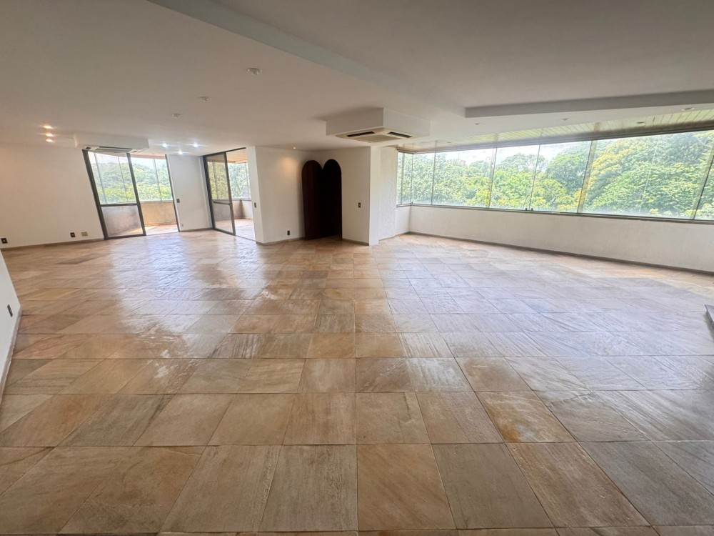 Apartamento 449 m 4 suítes no Dr. Edilberto da Veiga Jardim